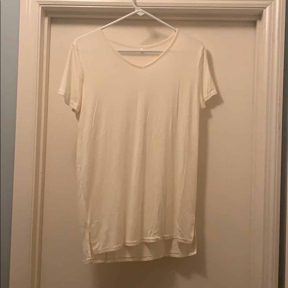 Loose fitting V-neck T-shirt